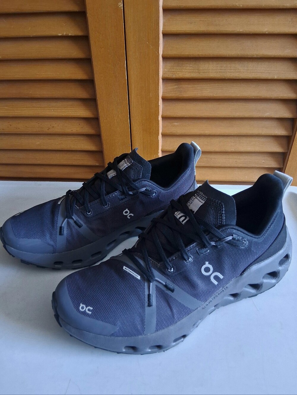 On Cloudsurfer Trail Black Eclipse Women's Waterproof Shoe * Size: 9